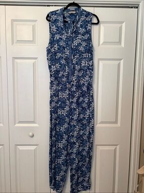 Soft Surroundings Blue & White Floral Sleeveless Jumpsuit